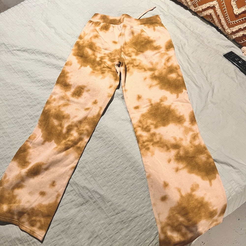Tie dye Sweatpants . Yellow, green &.cream size small
